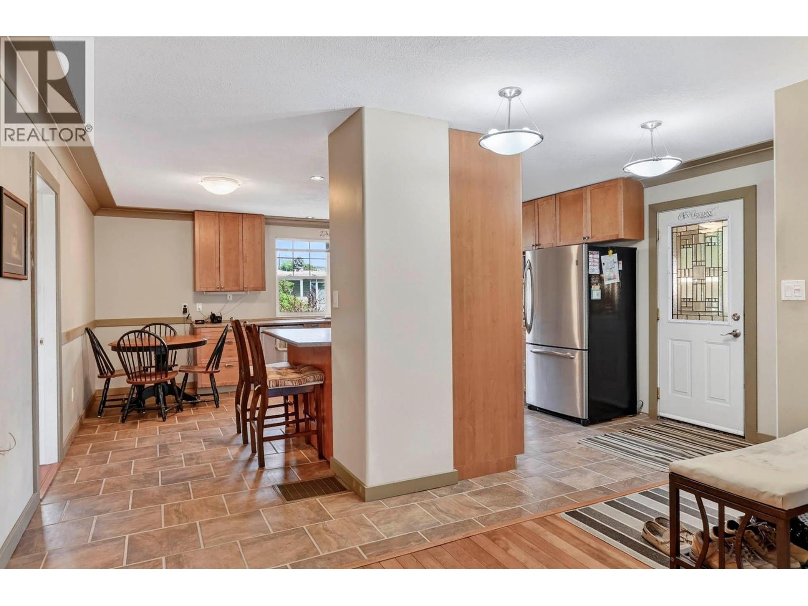 889 Elder Road, Kamloops, British Columbia  V2B 6K9 - Photo 10 - 10386855