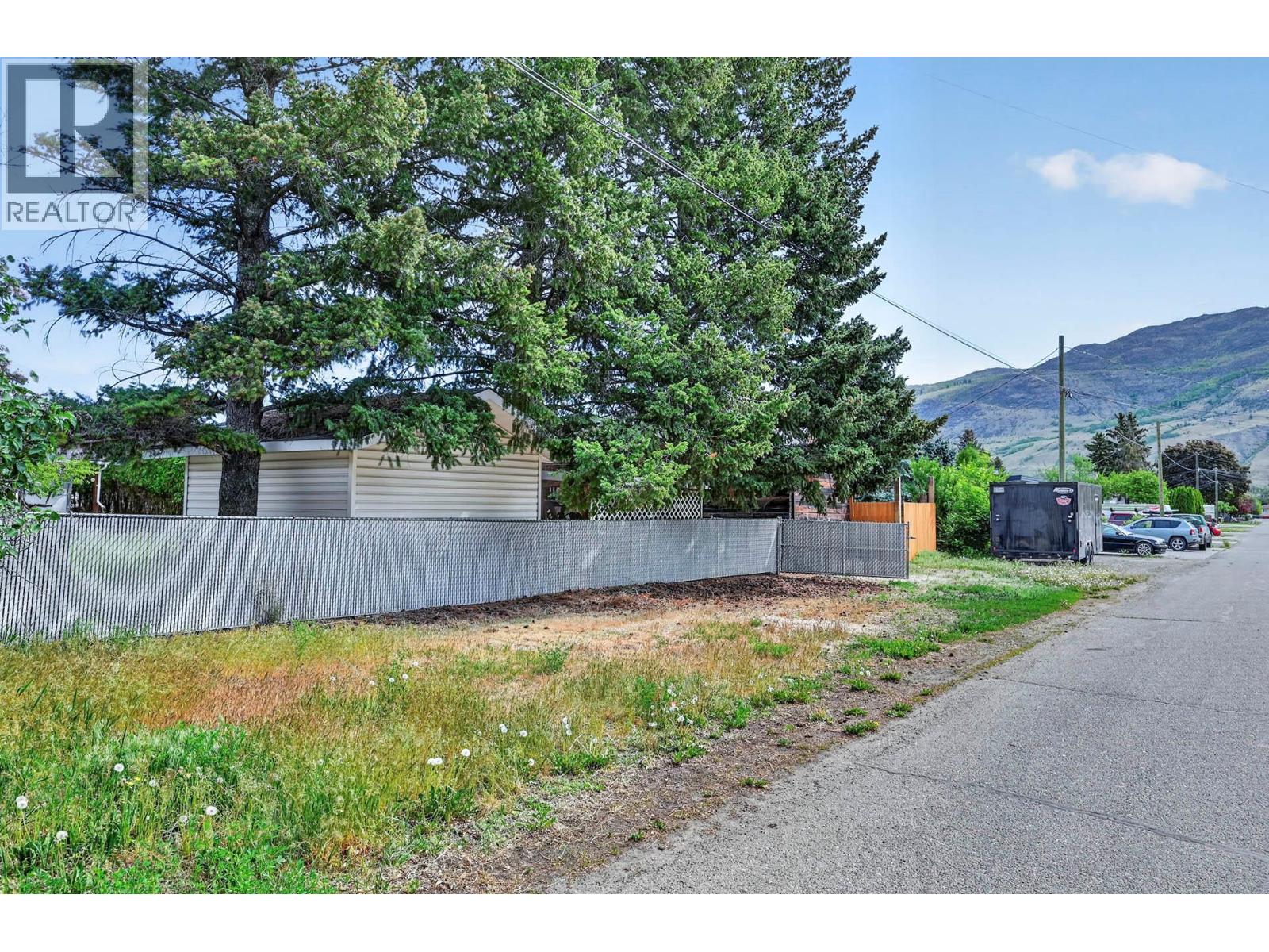 889 Elder Road, Kamloops, British Columbia  V2B 6K9 - Photo 53 - 10386855