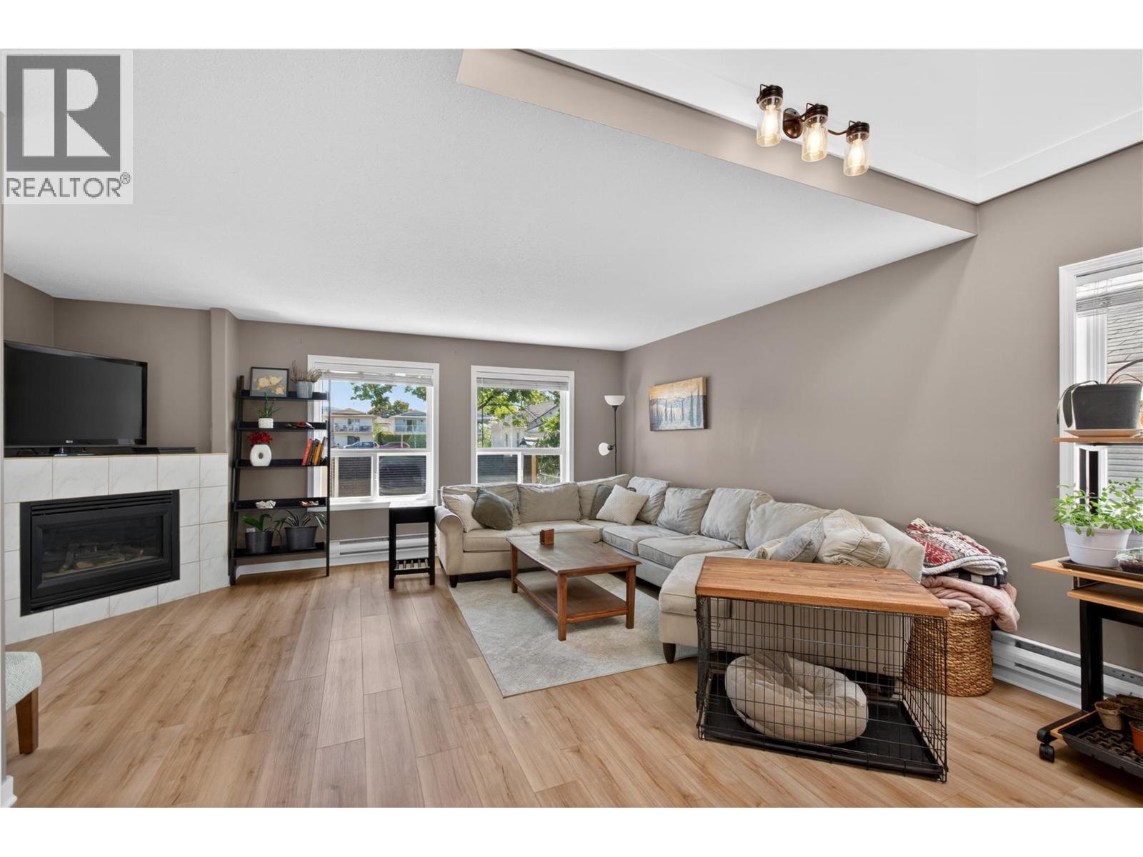 538 Alberta Avenue Unit# 102, Penticton, British Columbia  V2A 1P6 - Photo 4 - 10386918