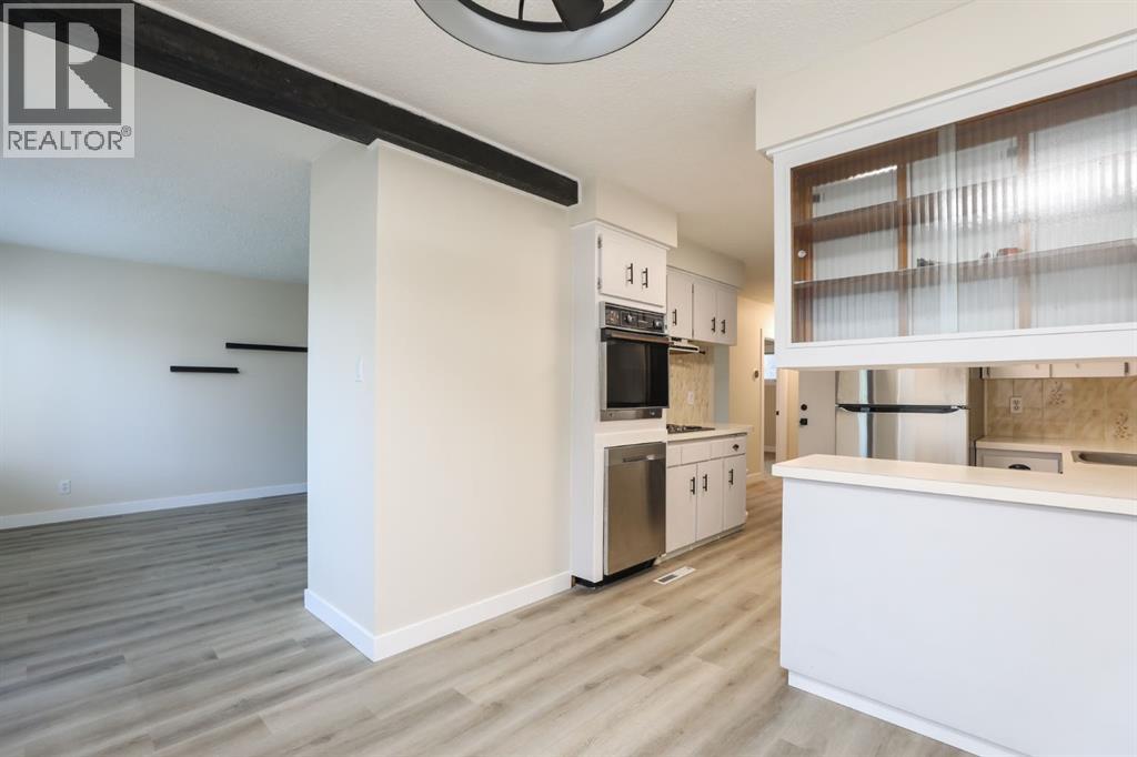 813 11 Avenue S, Lethbridge, Alberta  T1K 0H9 - Photo 8 - A2310838