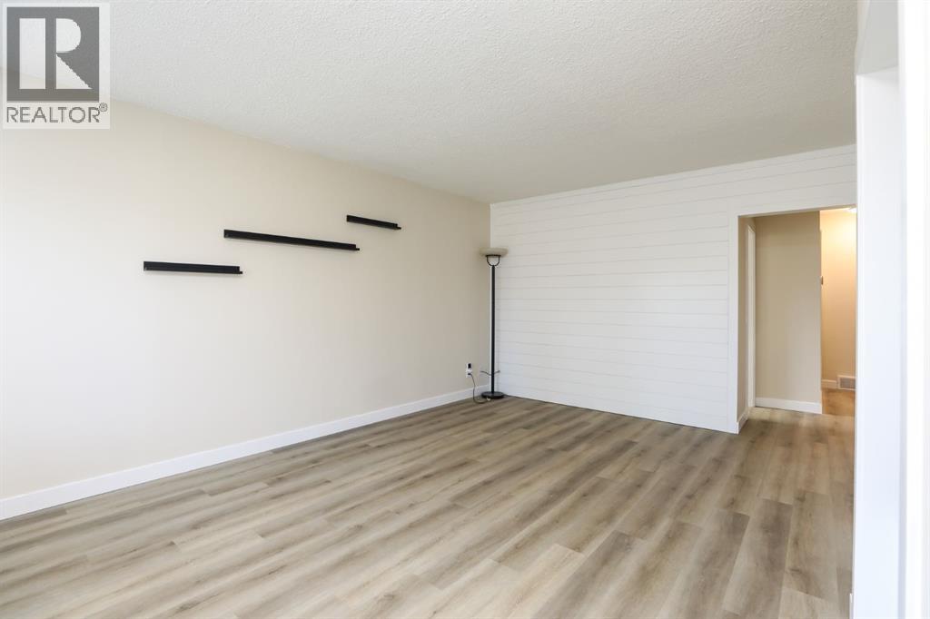 813 11 Avenue S, Lethbridge, Alberta  T1K 0H9 - Photo 4 - A2310838