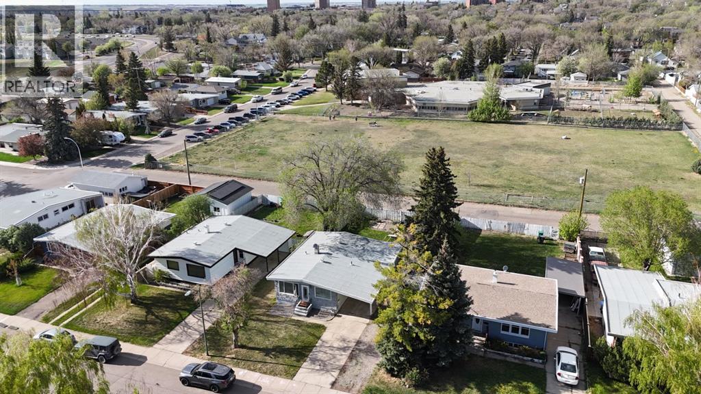 813 11 Avenue S, Lethbridge, Alberta  T1K 0H9 - Photo 33 - A2310838