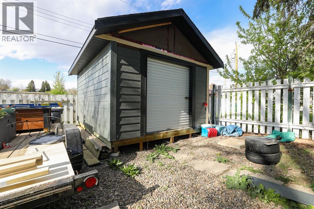813 11 Avenue S, Lethbridge, Alberta  T1K 0H9 - Photo 31 - A2310838