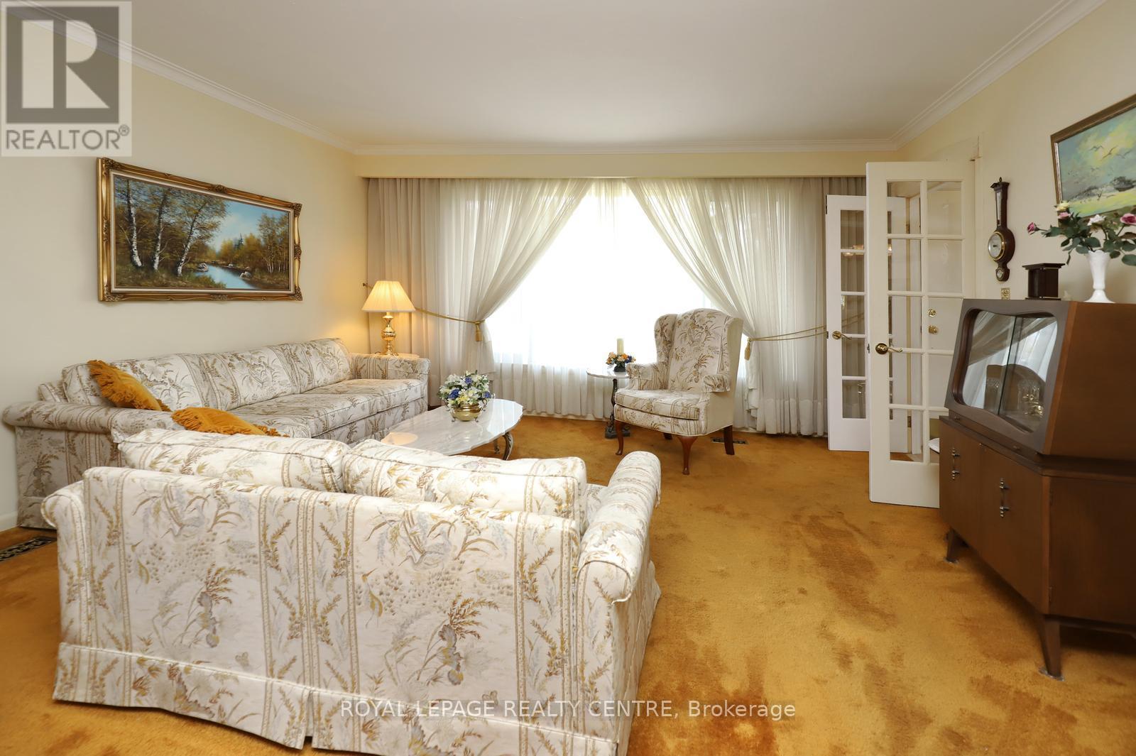 3556 The Credit Woodlands, Mississauga, Ontario  L5C 2K6 - Photo 11 - W13128952