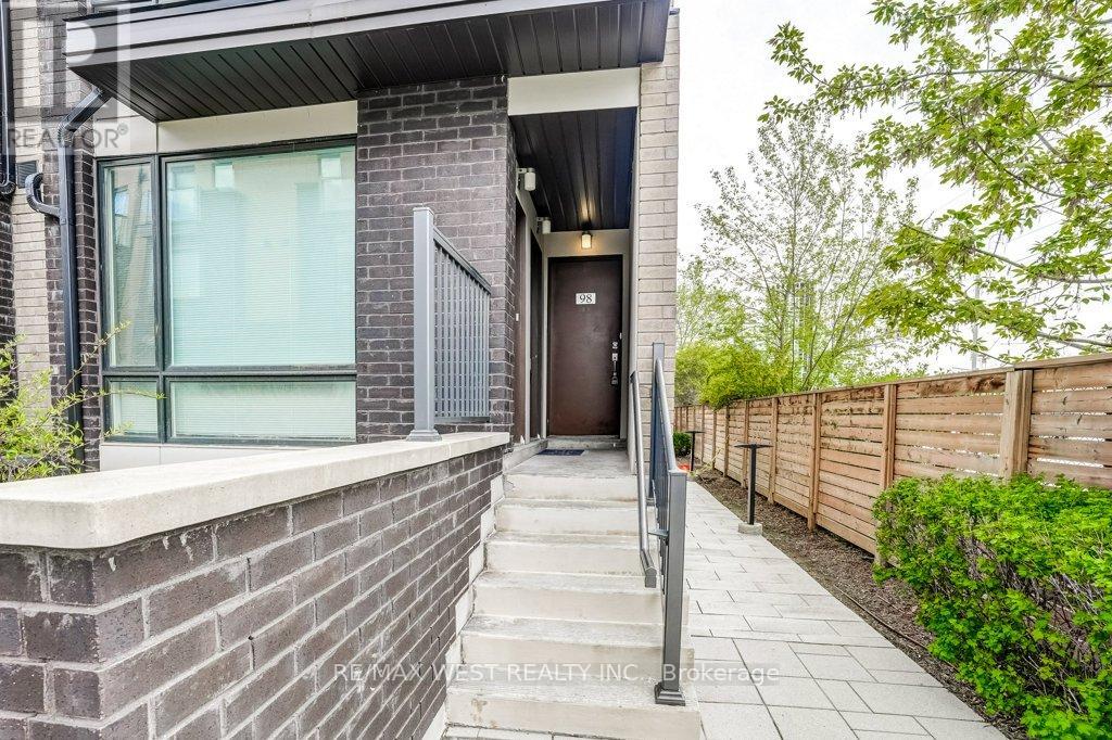 Th97 - 30 Fieldway Road, Toronto, Ontario  M8Z 3L2 - Photo 3 - W13128986