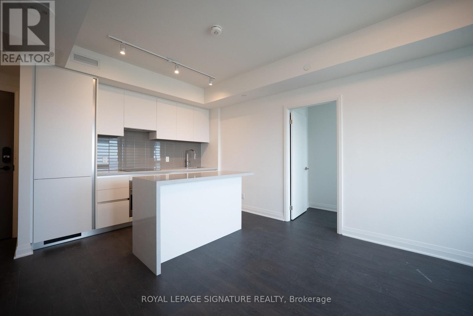 4703 - 4015 The Exchange, Mississauga (City Centre), Ontario  L5B 0N9 - Photo 16 - W13129026