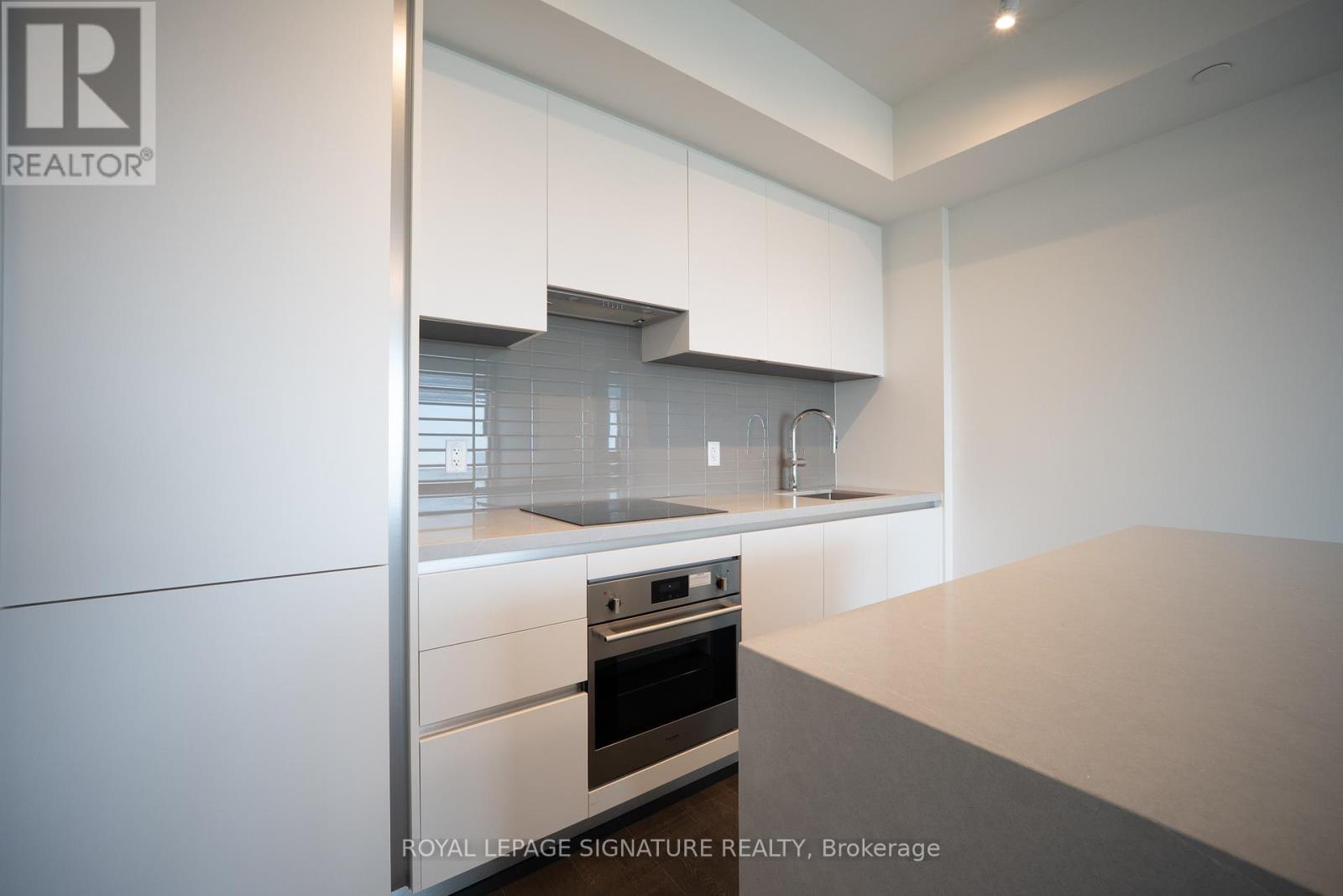 4703 - 4015 The Exchange, Mississauga (City Centre), Ontario  L5B 0N9 - Photo 19 - W13129026