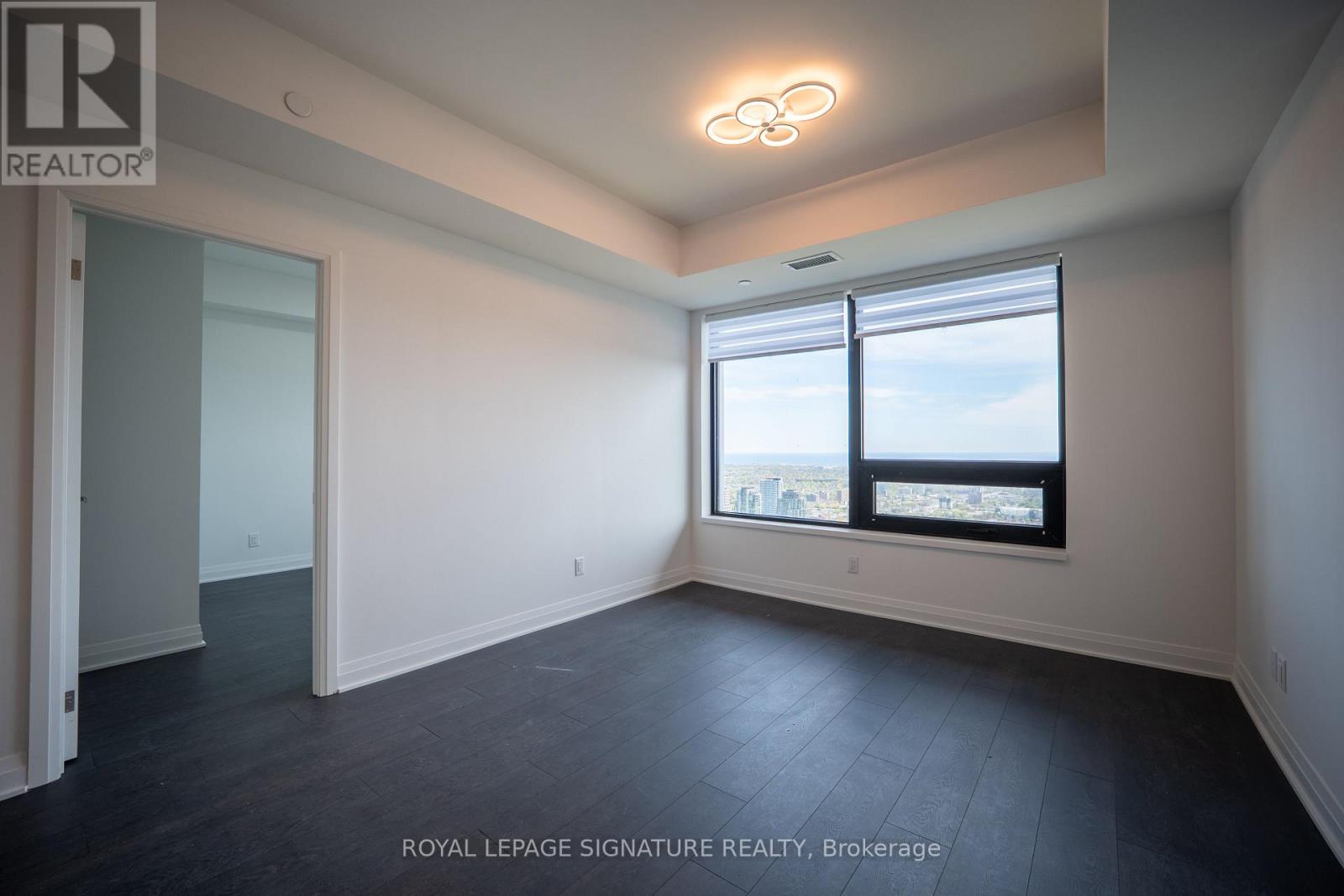 4703 - 4015 The Exchange, Mississauga (City Centre), Ontario  L5B 0N9 - Photo 8 - W13129026