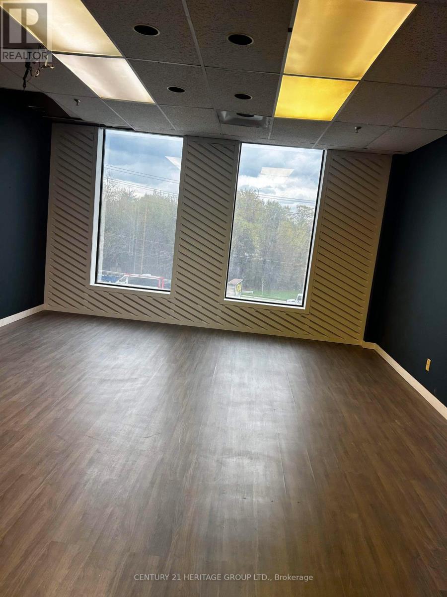 208 E - 4544 DUFFERIN STREET, Toronto, Ontario