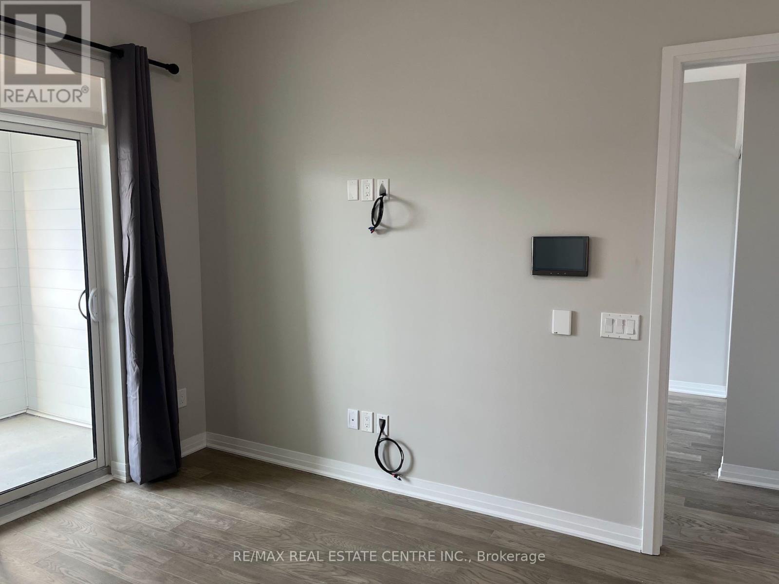 422 - 460 Gordon Krantz Avenue, Milton, Ontario  L9T 1Z2 - Photo 10 - W13129066