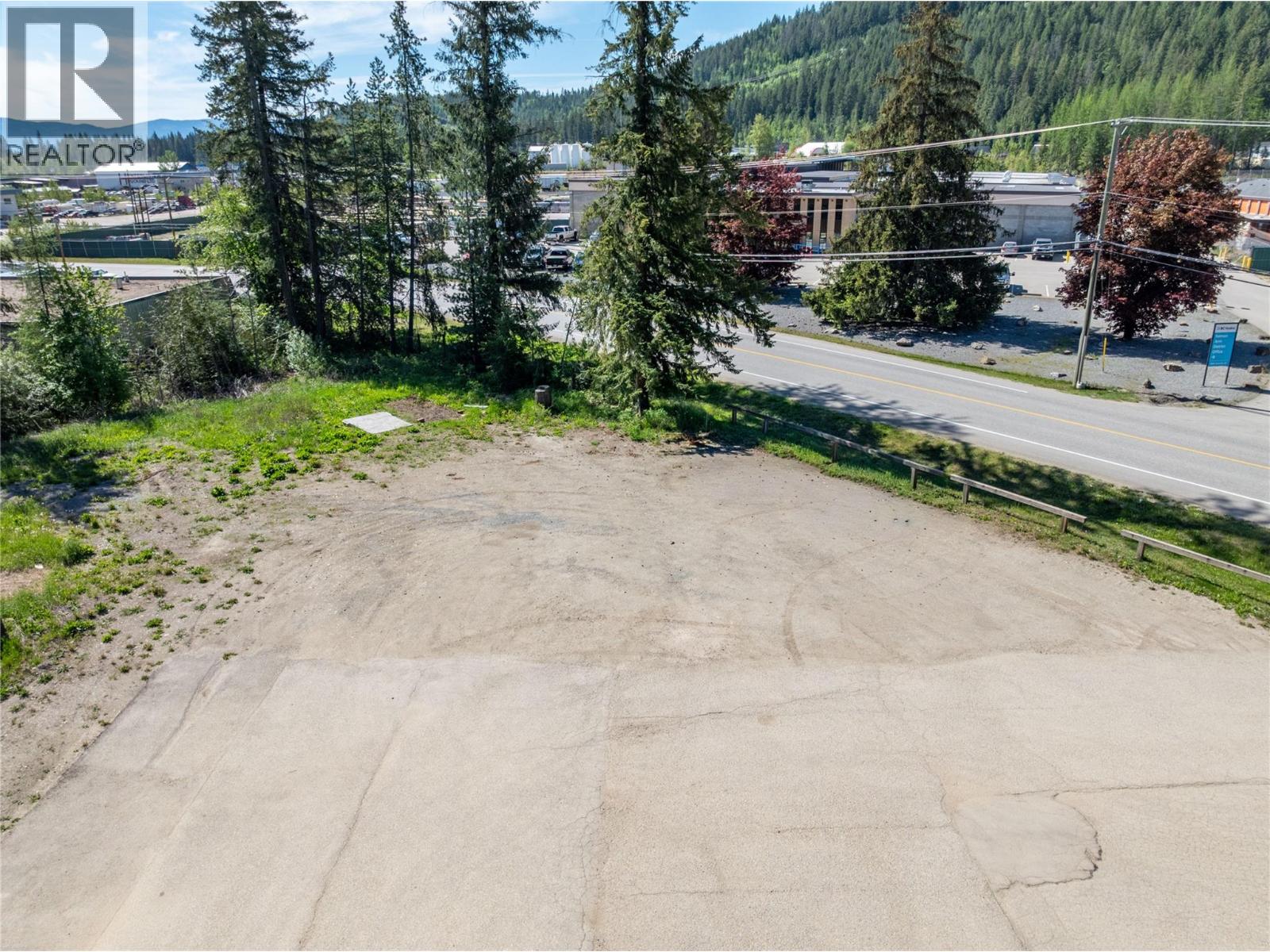4901 Auto Road SE, Salmon Arm, British Columbia  V1E 1X1 - Photo 6 - 10386335