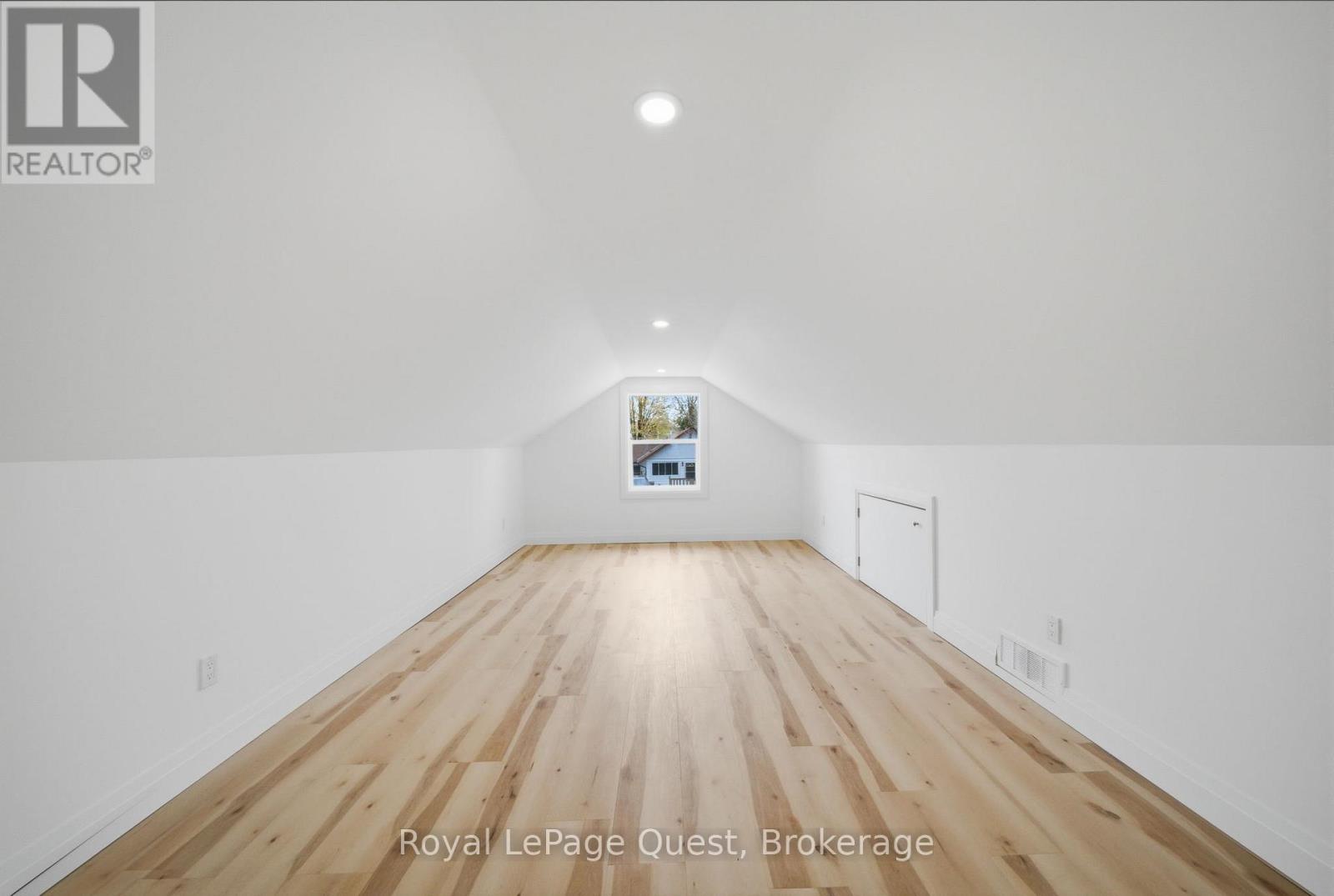 38 Adair Street, Orillia, Ontario  L3V 2X2 - Photo 19 - S13129188