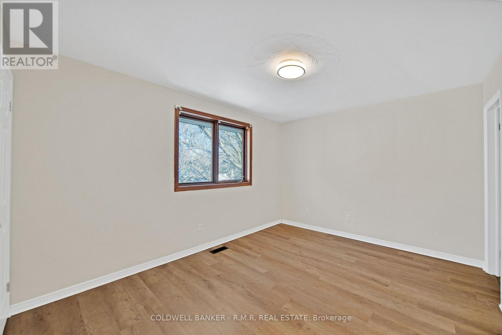 60 Albert Street S, Kawartha Lakes, Ontario  K9V 3H1 - Photo 10 - X13129200