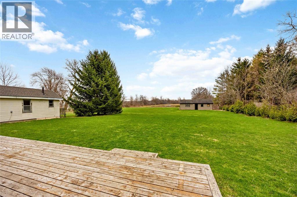 2133 London Line, Sarnia, Ontario  N7T 7H2 - Photo 46 - 26008244
