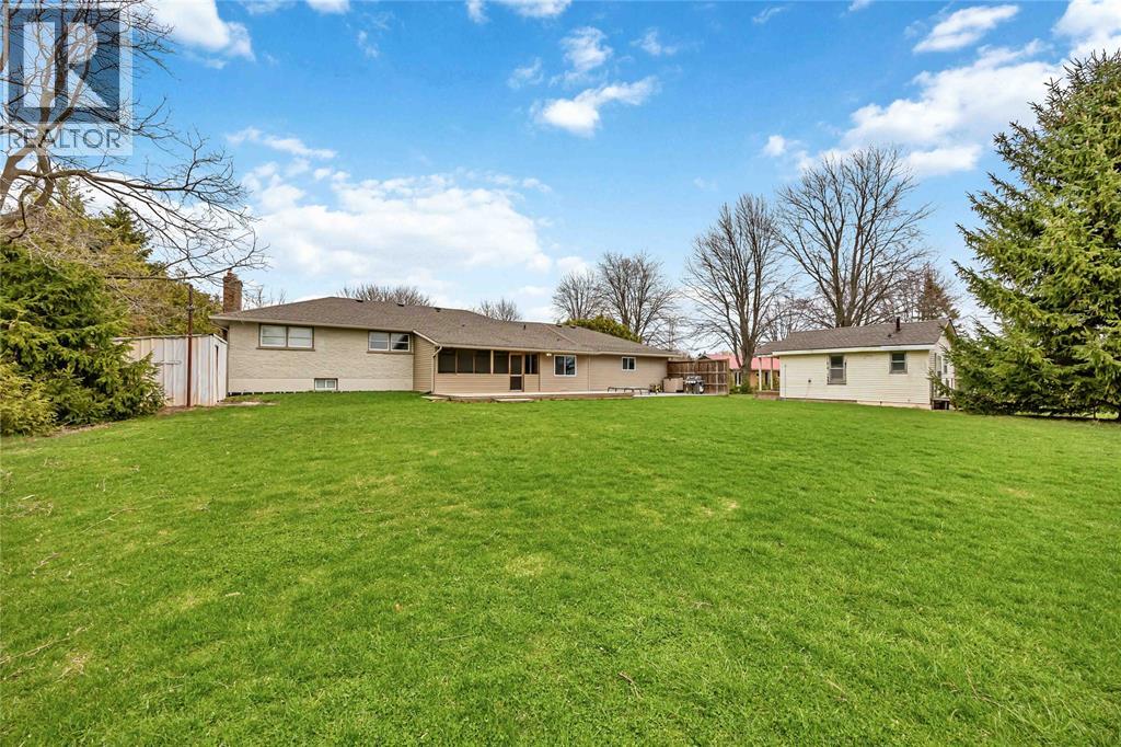 2133 London Line, Sarnia, Ontario  N7T 7H2 - Photo 44 - 26008244