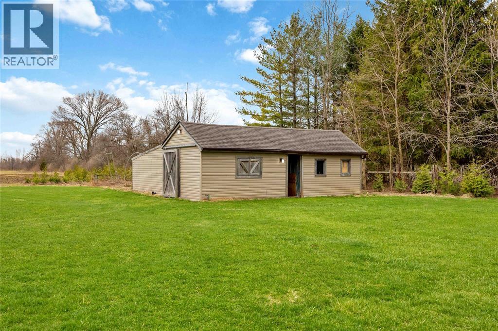 2133 London Line, Sarnia, Ontario  N7T 7H2 - Photo 48 - 26008244