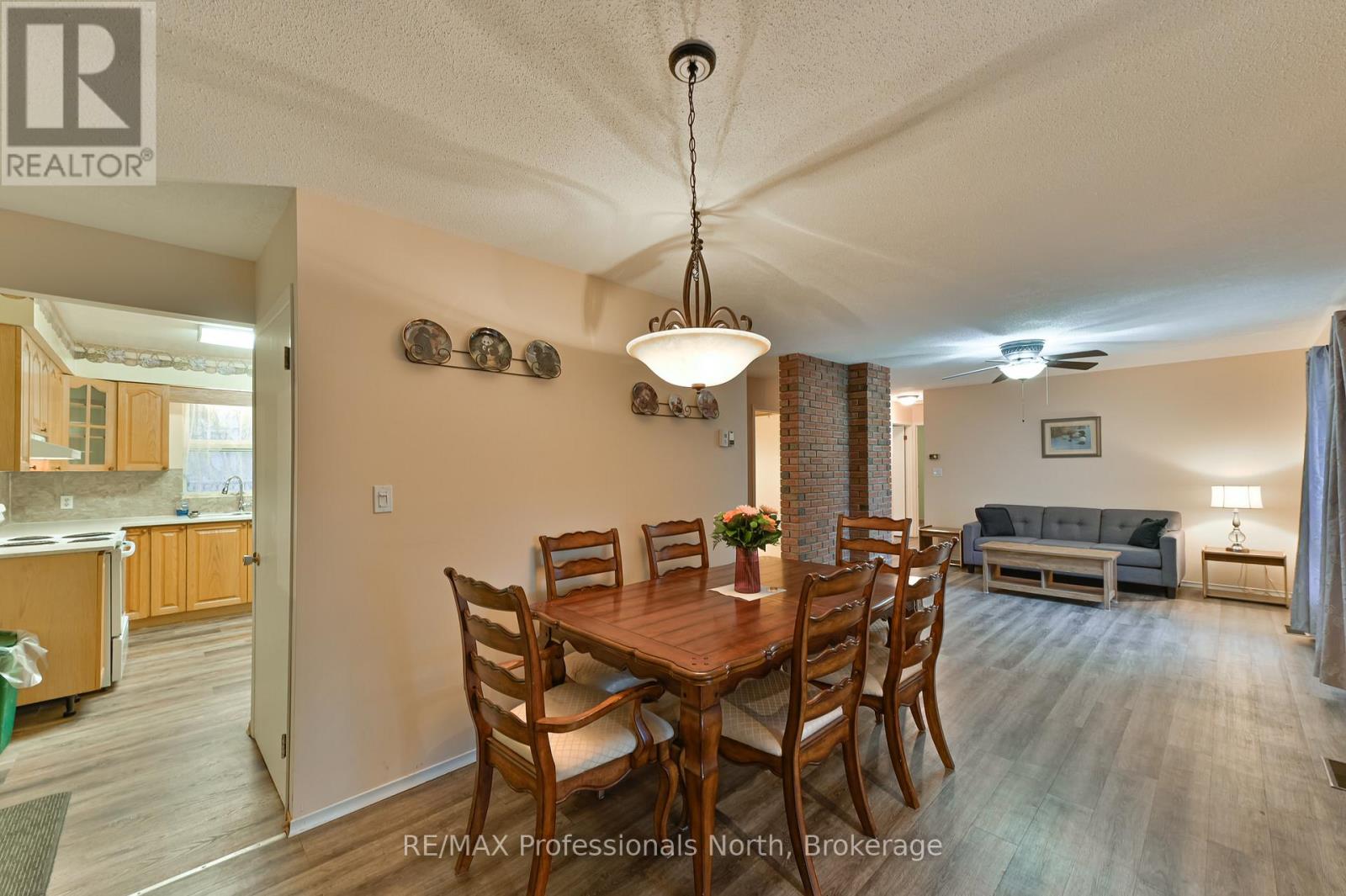 6 Knob Hill Court, Minden Hills, Ontario  K0M 2K0 - Photo 12 - X13129144