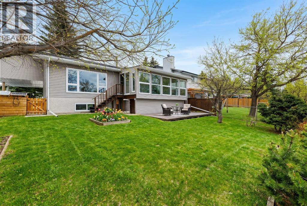 38 Sundance Place SE, Airdrie, Alberta  T4B 1T1 - Photo 1 - A2300369
