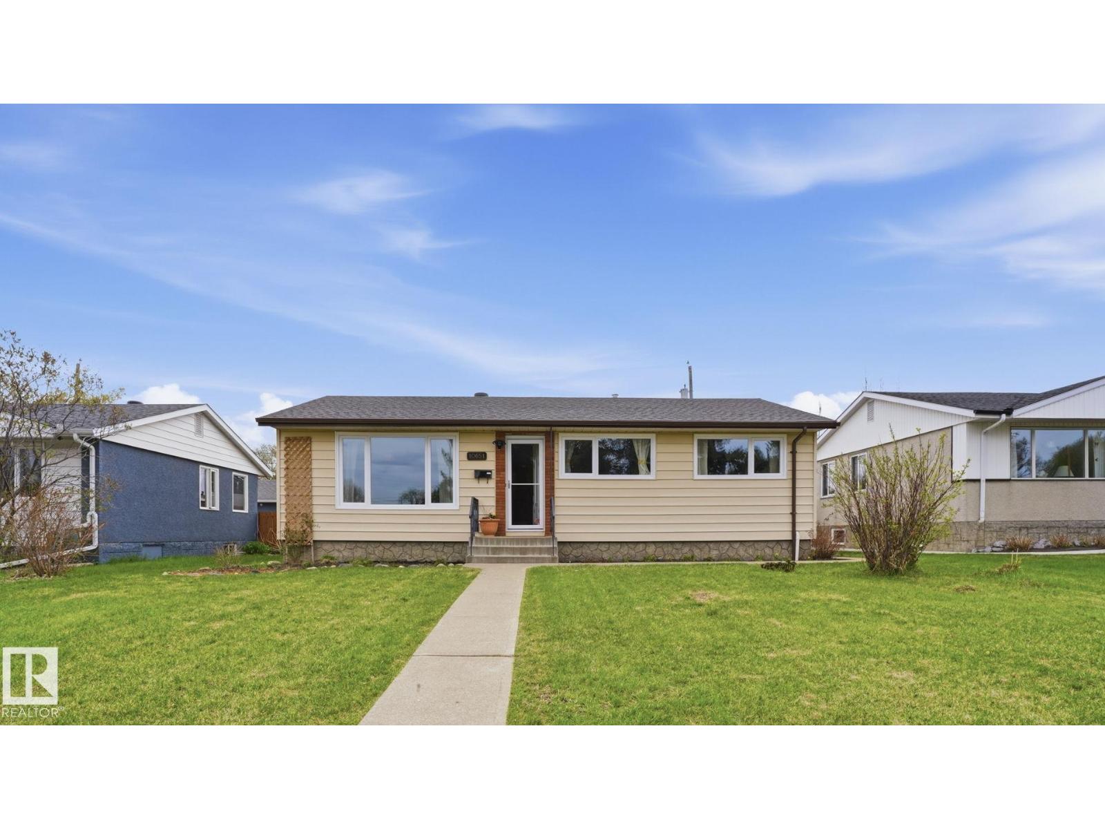 10651 61 ST NW, edmonton, Alberta