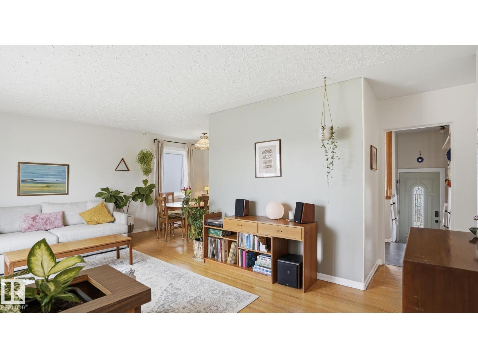 10651 61 St Nw, Edmonton, Alberta  T6A 2L4 - Photo 6 - E4487705