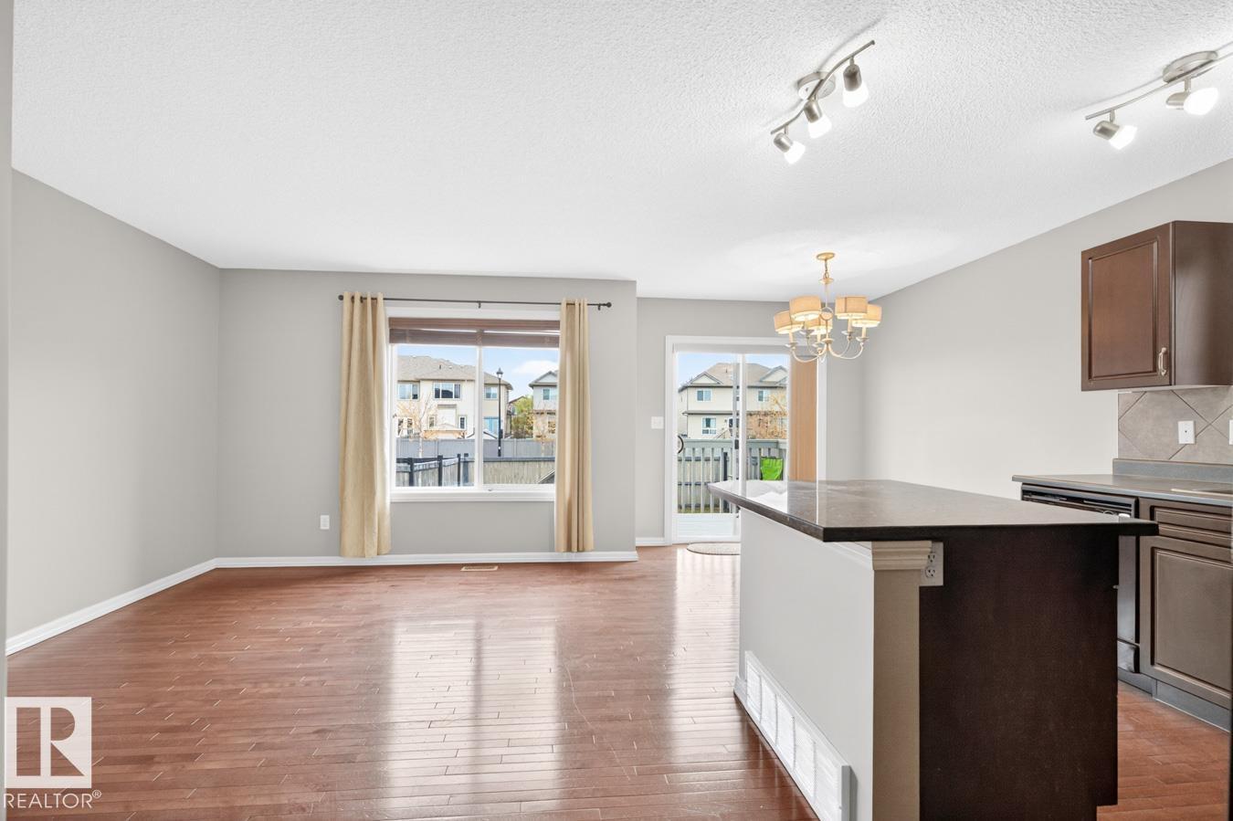 55 Keystone Cr, Leduc, Alberta  T9E 0M5 - Photo 5 - E4487710