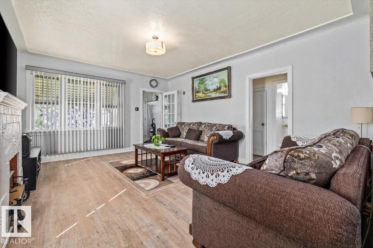 10939 96 St Nw, Edmonton, Alberta  T5H 2K6 - Photo 7 - E4487711