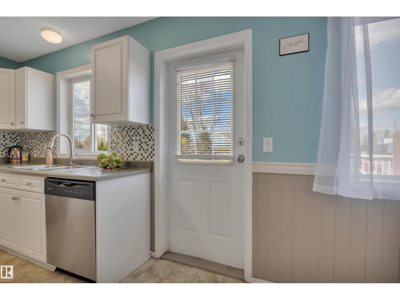 #102 4415 South Park Dr, Leduc, Alberta  T9E 8E7 - Photo 44 - E4487713