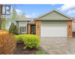 59 PAXTON LANE, Ottawa, Ontario