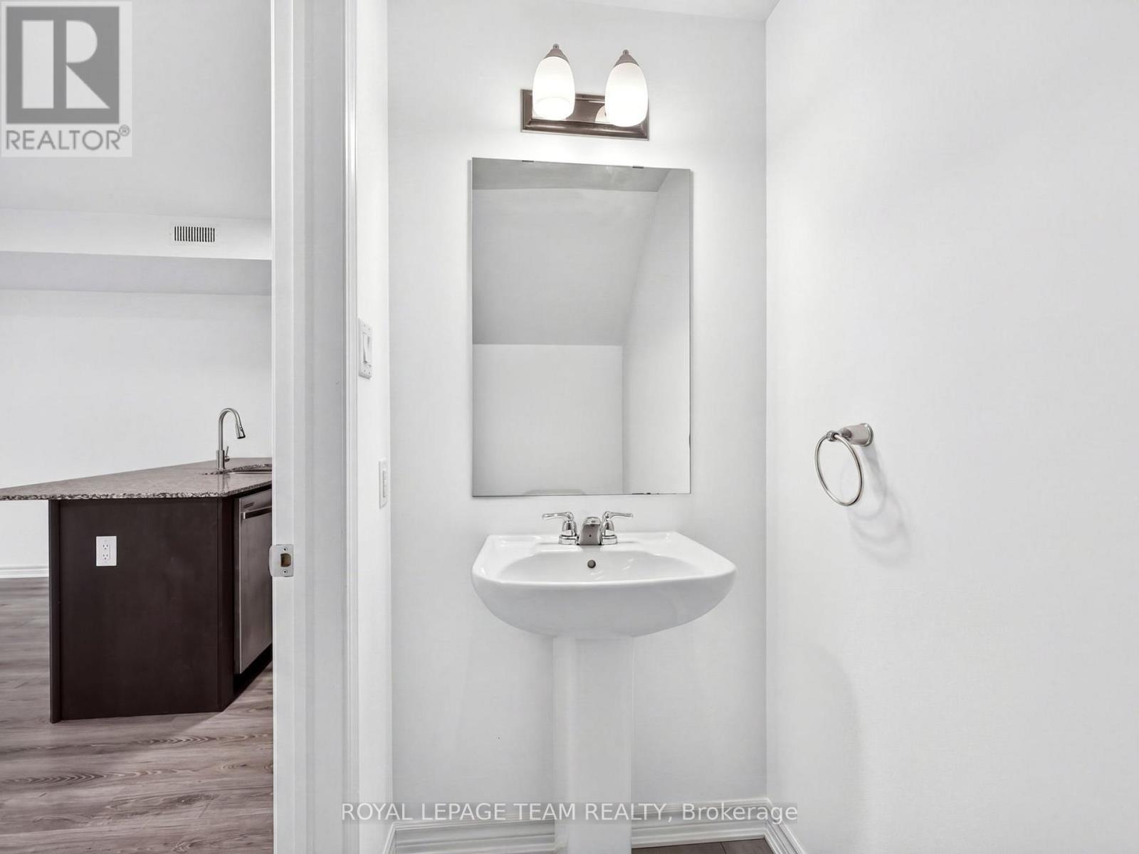 105 Walleye Private, Ottawa, Ontario  K2J 6L3 - Photo 14 - X13129174