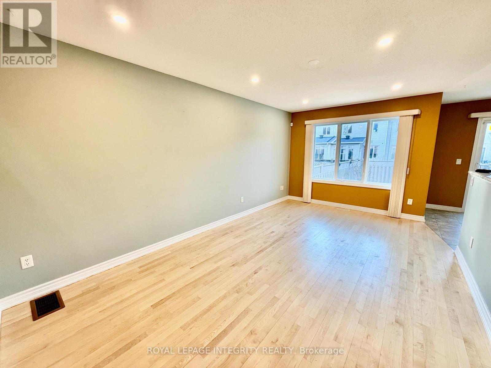 313 Glenbrae Avenue, Ottawa, Ontario  K2W 0B9 - Photo 6 - X13129222
