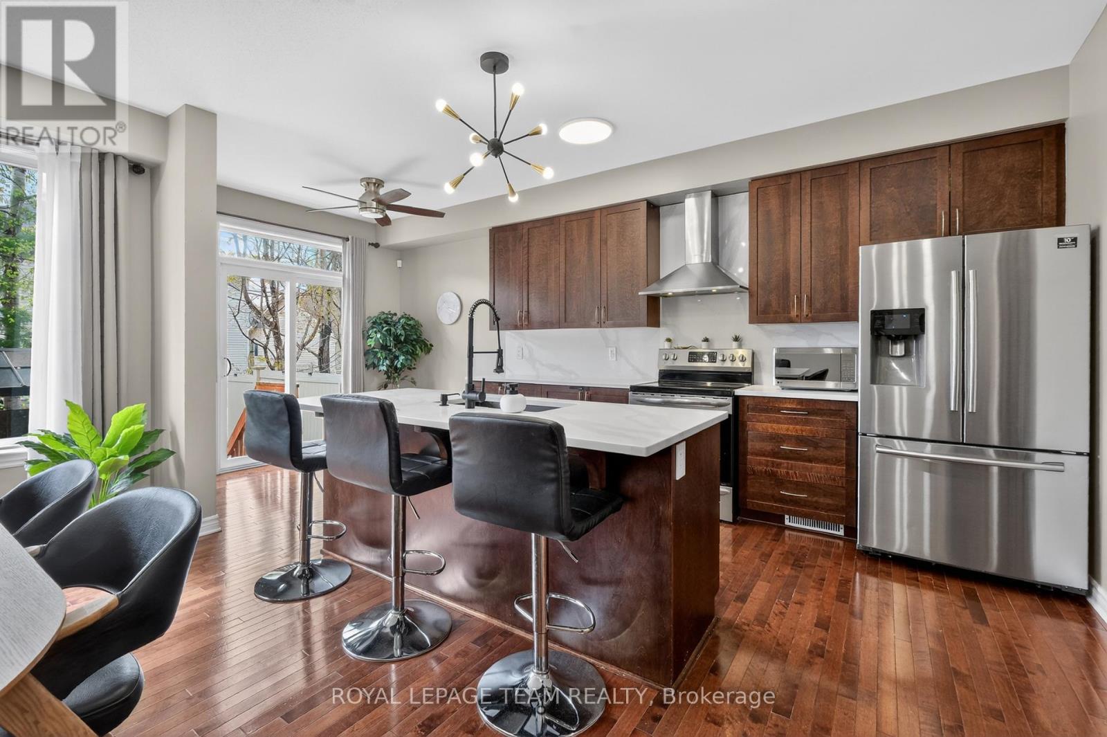 860 White Alder Avenue, Ottawa, Ontario  K1T 0H1 - Photo 11 - X13129286
