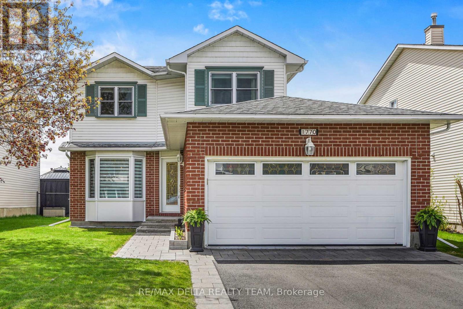 1770 Sunview Drive, Ottawa, Ontario  K1C 5B2 - Photo 1 - X13129342