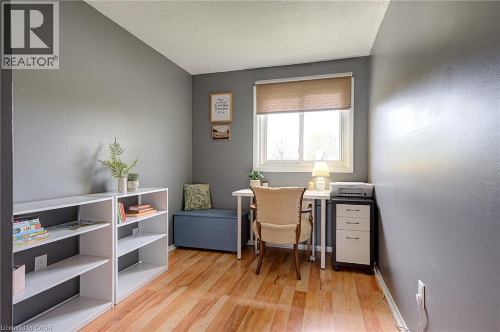 105 Maple Avenue, Stratford, Ontario  N5A 7G8 - Photo 35 - 40828931