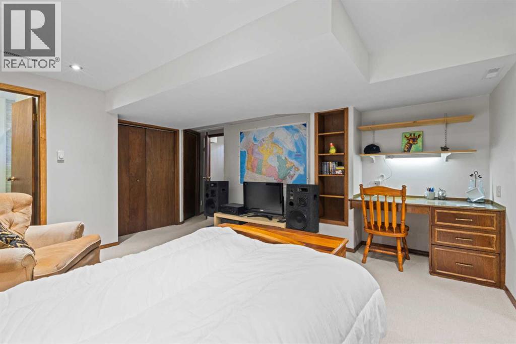 28 Ranchridge Way Nw, Calgary, Alberta  T3G 1Z9 - Photo 36 - A2310119