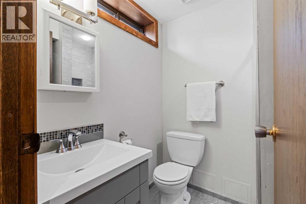 28 Ranchridge Way Nw, Calgary, Alberta  T3G 1Z9 - Photo 34 - A2310119
