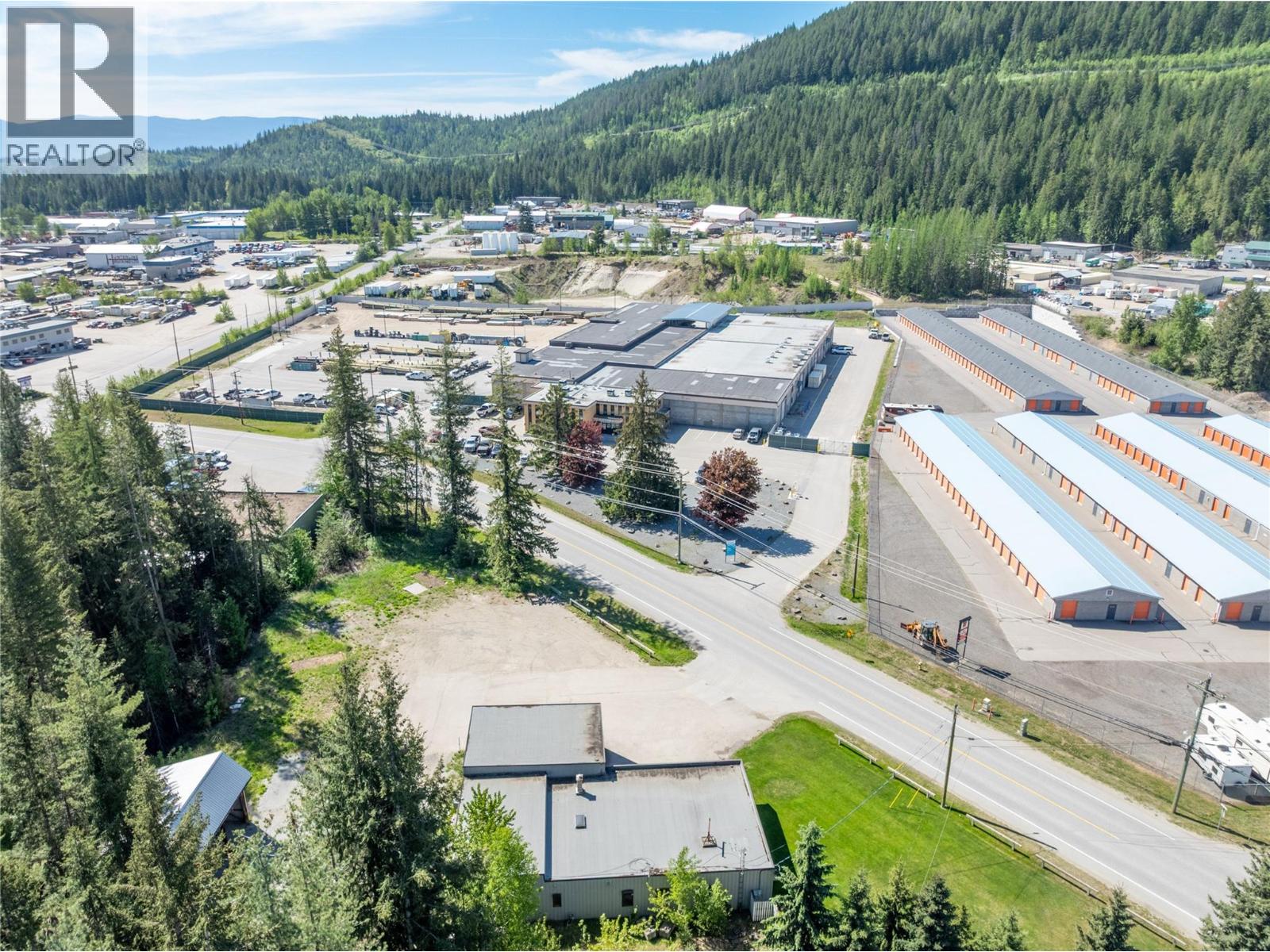 4901 Auto Road SE, Salmon Arm, British Columbia V1E 1X1 - Photo 10 - 10387400