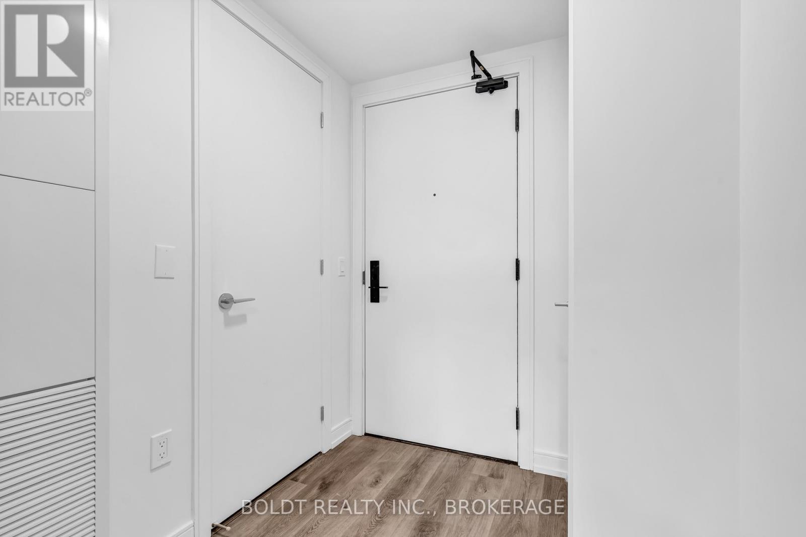 1407 - 1 Jarvis Street, Hamilton, Ontario  L8R 0A8 - Photo 10 - X13129254