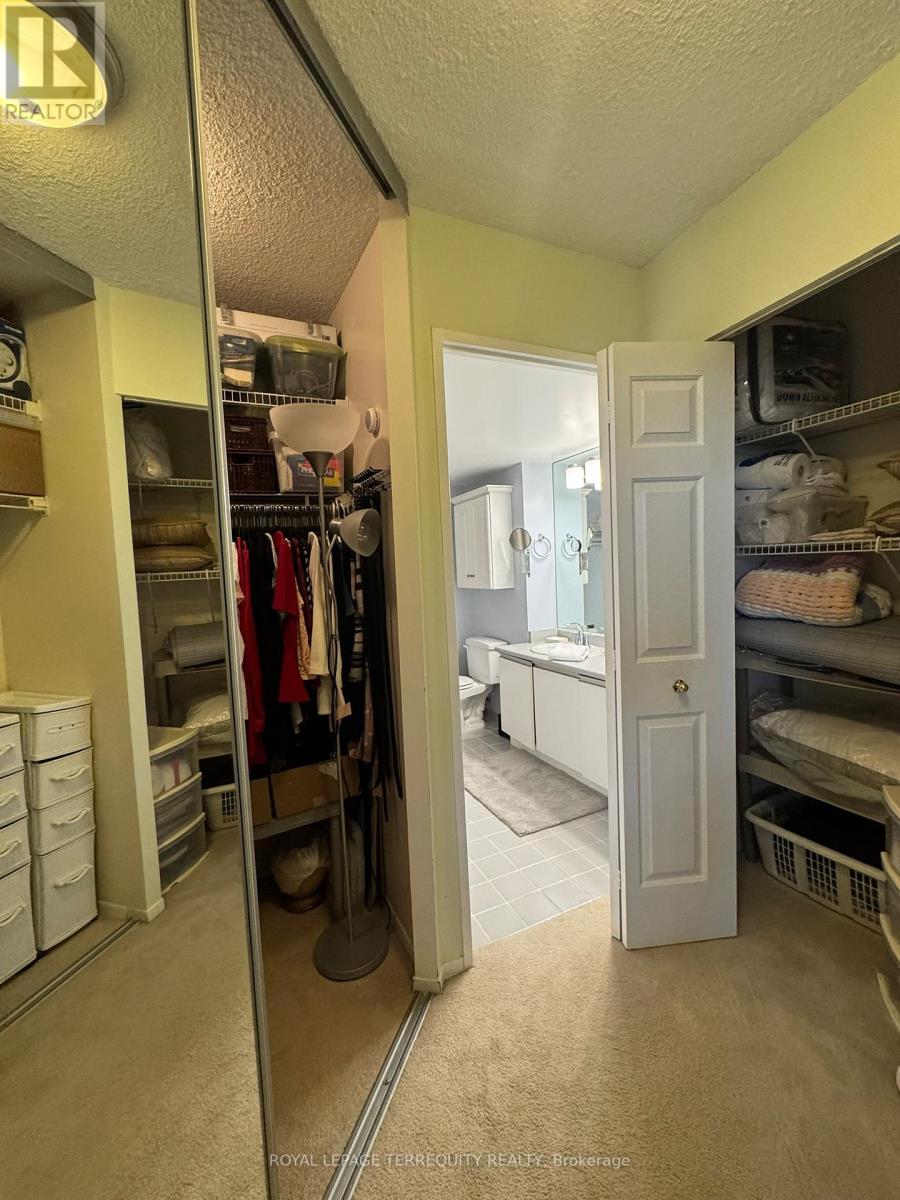 833 - 22 Southport Street, Toronto, Ontario  M6S 4Y9 - Photo 27 - W12862636
