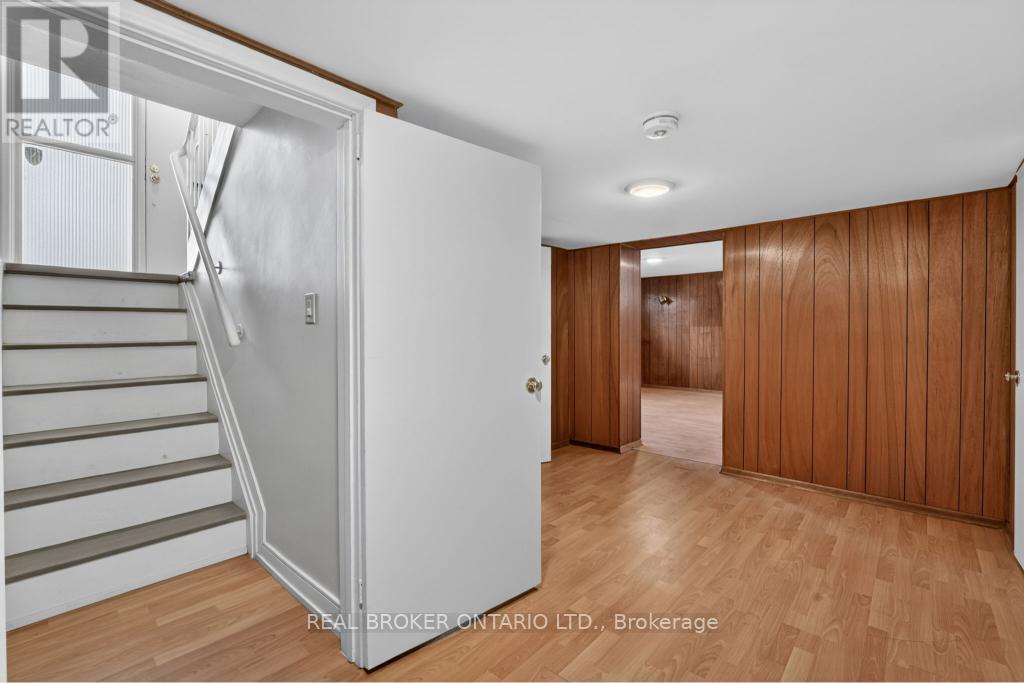 44 Mitre Place, Toronto, Ontario  M9R 3C4 - Photo 29 - W13128420