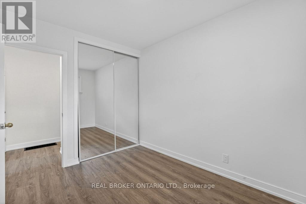 44 Mitre Place, Toronto, Ontario  M9R 3C4 - Photo 23 - W13128420