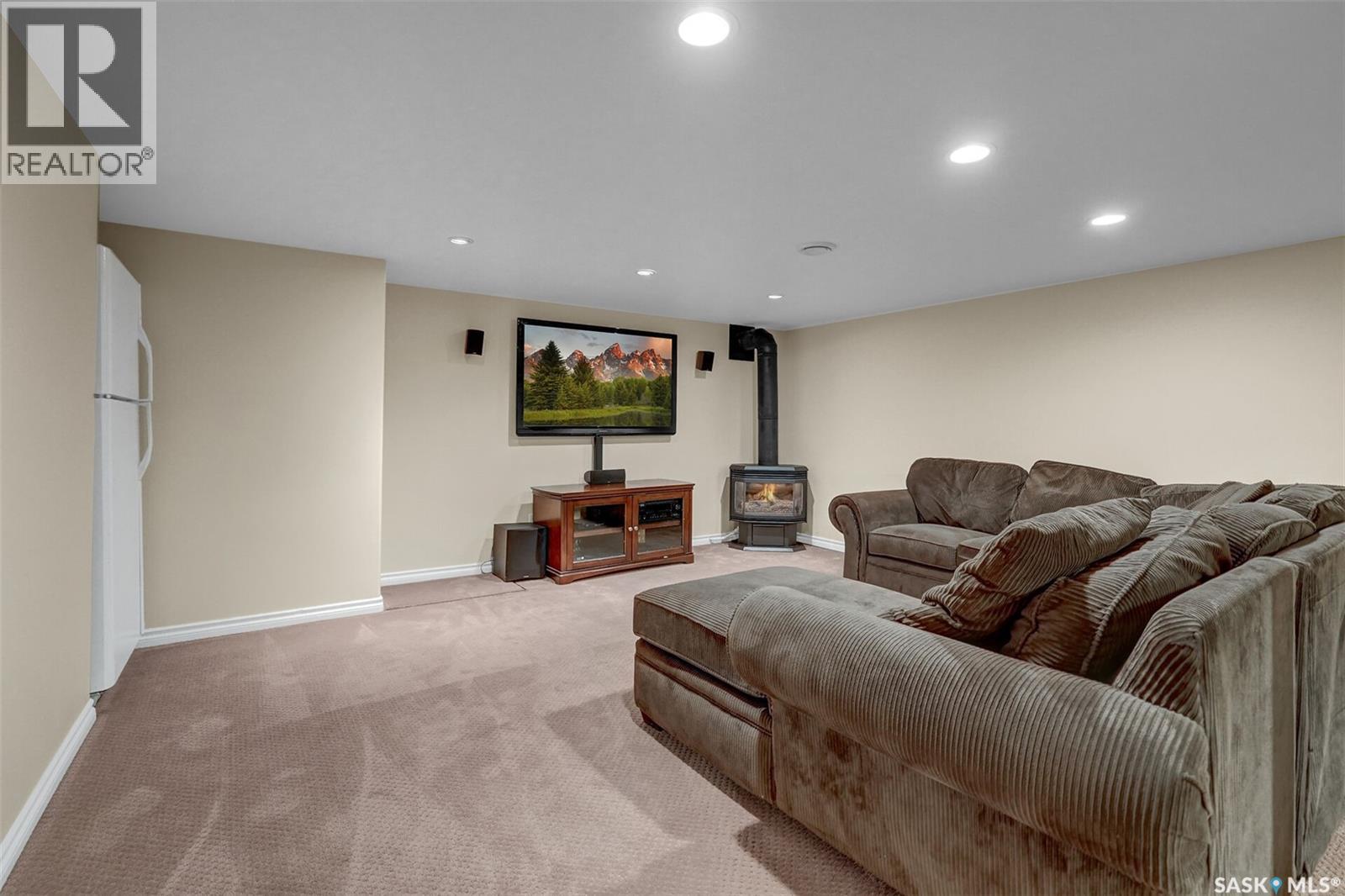 2419 Glamis Place E, Regina, Saskatchewan  S4V 1A5 - Photo 32 - SK035799