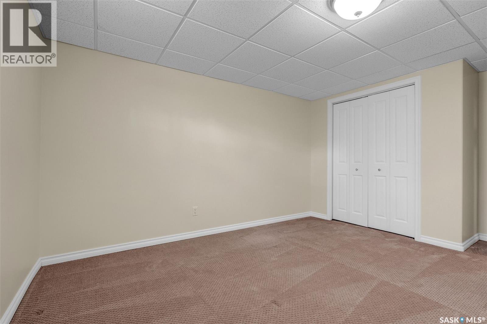 2419 Glamis Place E, Regina, Saskatchewan  S4V 1A5 - Photo 39 - SK035799