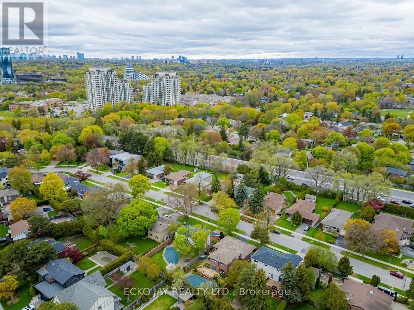 27 Silkwood Crescent, Toronto, Ontario  M2J 1H1 - Photo 40 - C13129112