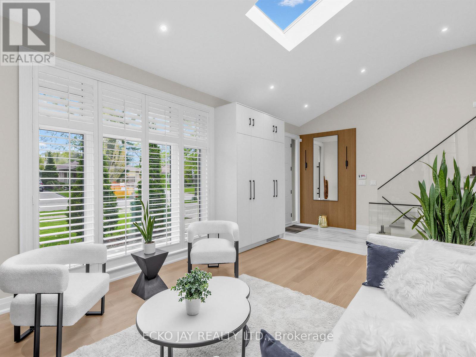 27 Silkwood Crescent, Toronto, Ontario  M2J 1H1 - Photo 5 - C13129112