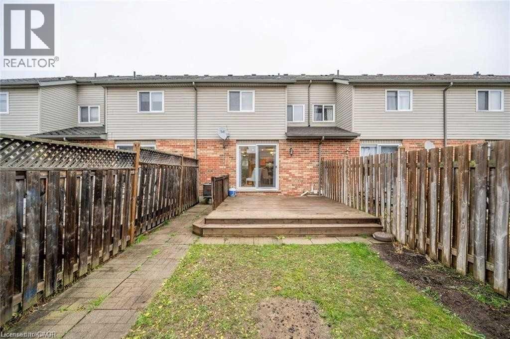 27 Max Becker Drive, Kitchener, Ontario  N2E 3V7 - Photo 14 - 40830438