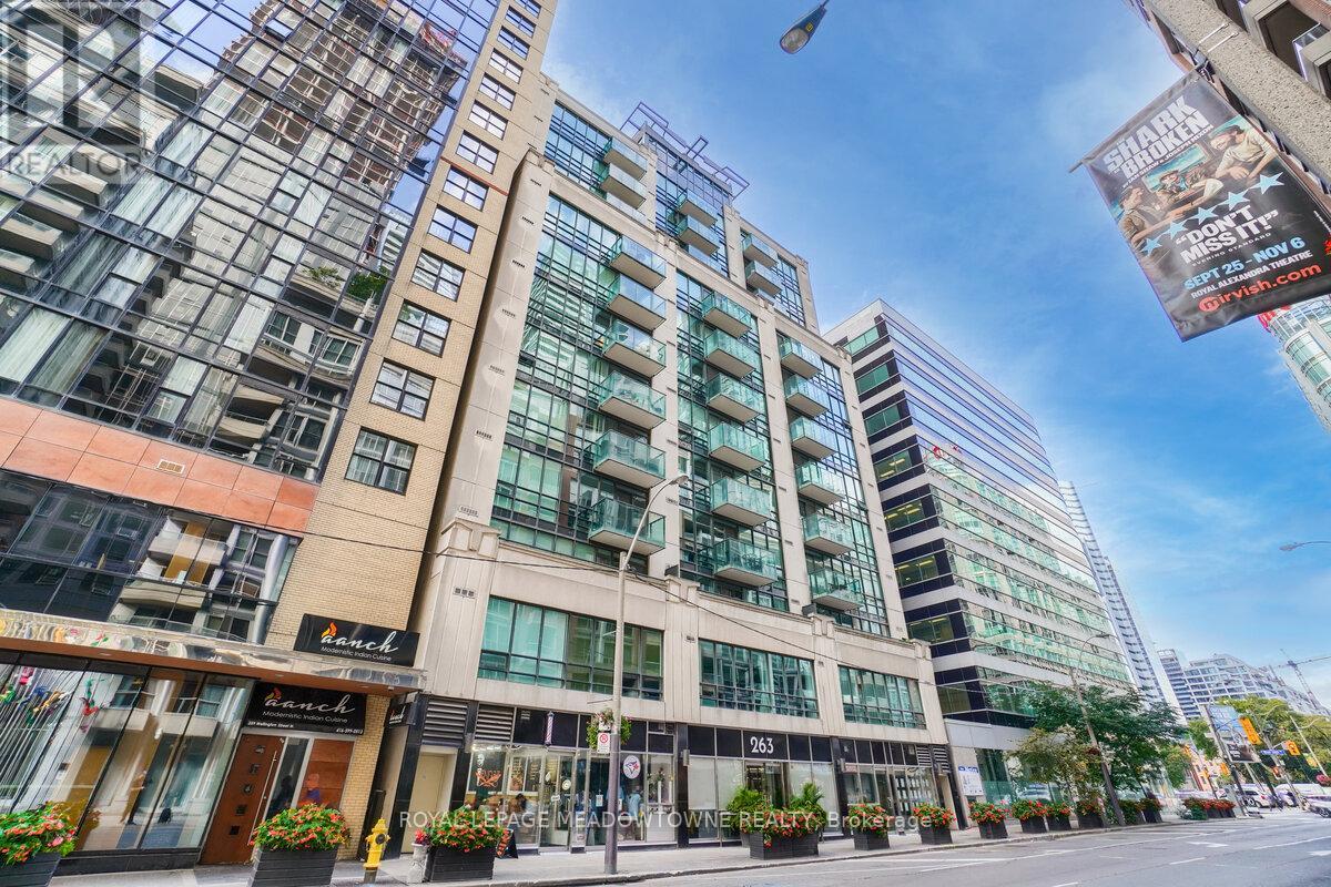 1101 - 263 Wellington Street W, Toronto, Ontario  M5V 3E6 - Photo 2 - C13129180