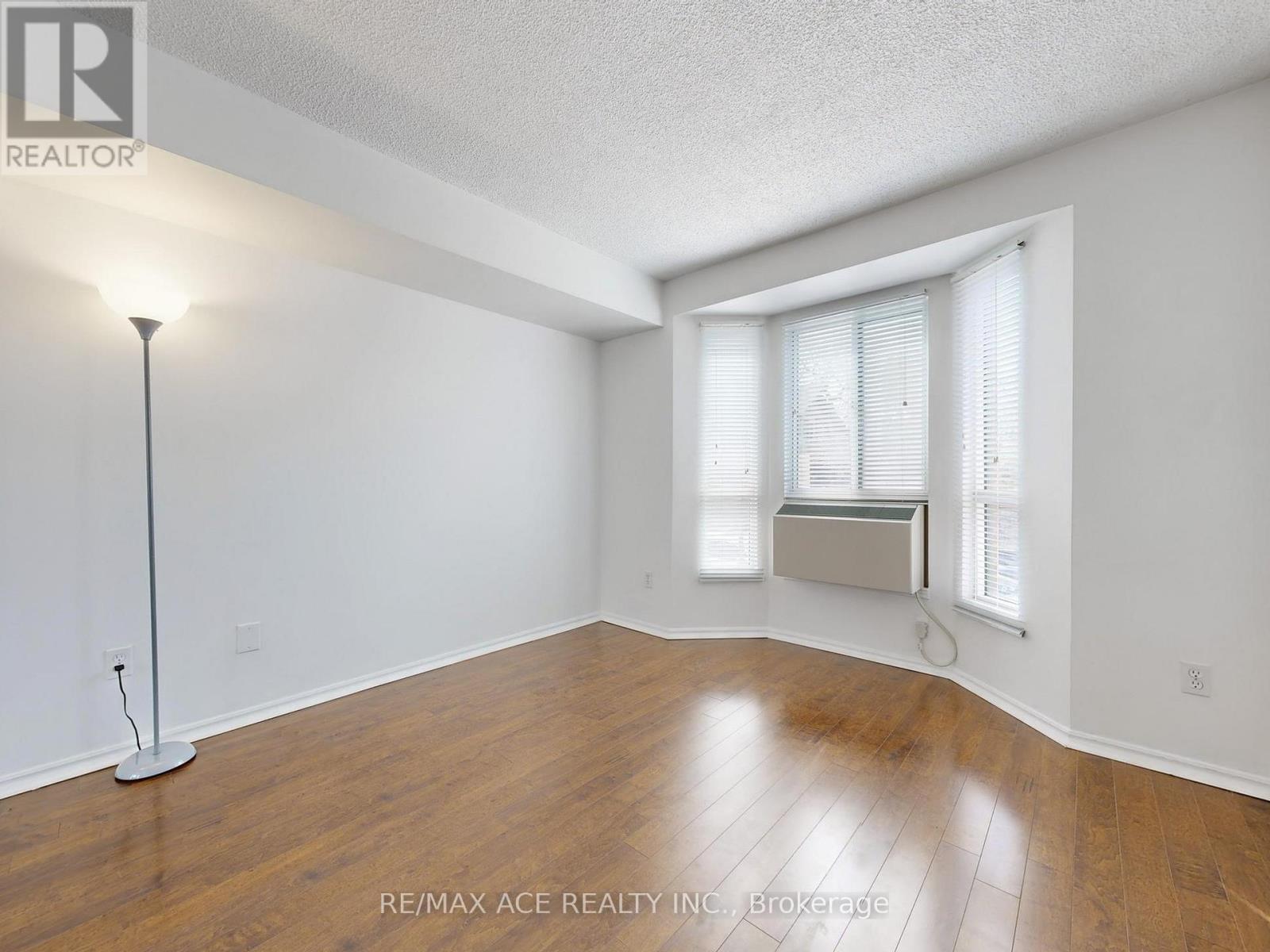 14 - 660b Wellington Street W, Toronto, Ontario  M5V 1G4 - Photo 14 - C13129288