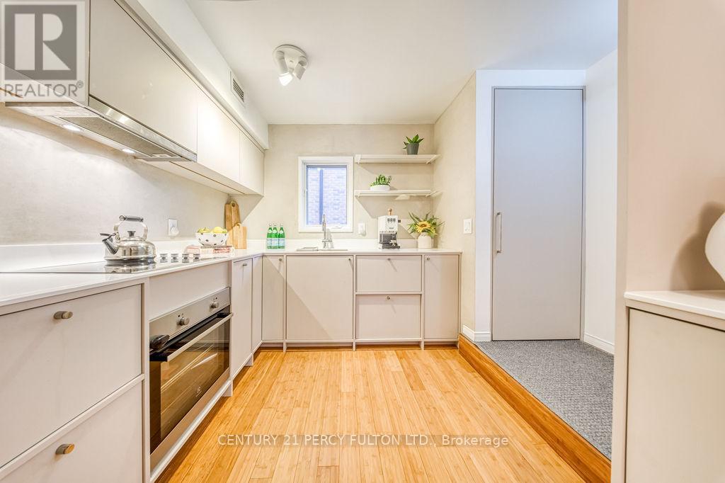 Th 15 - 228 St. George Street, Toronto, Ontario  M5R 2N5 - Photo 21 - C13129338