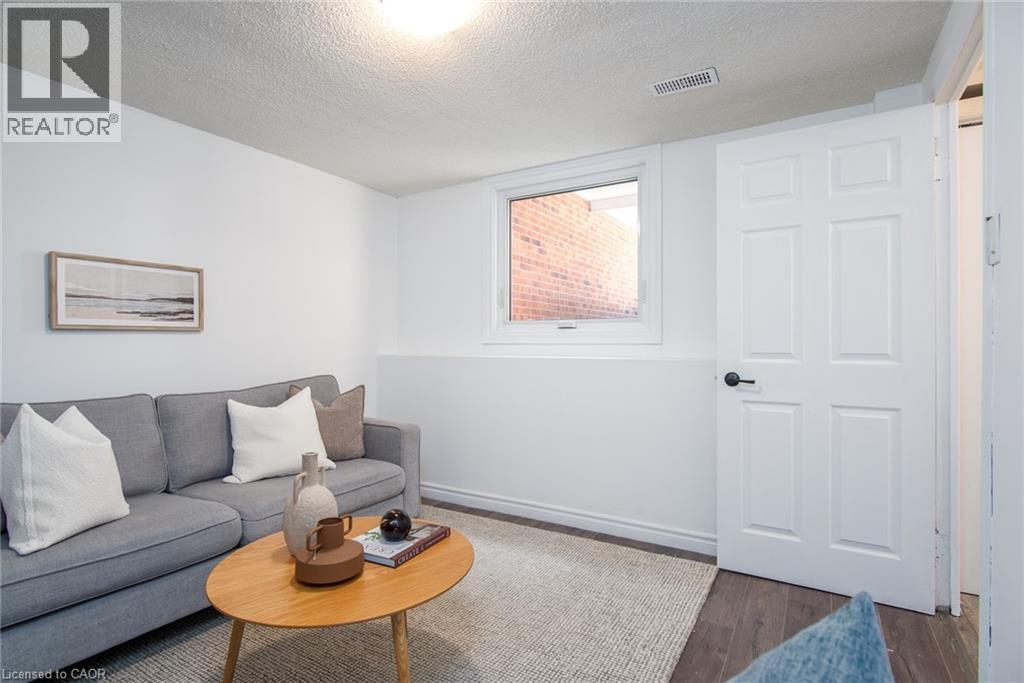 397 Keats Way Unit# 4, Waterloo, Ontario  N2L 5S7 - Photo 31 - 40827792