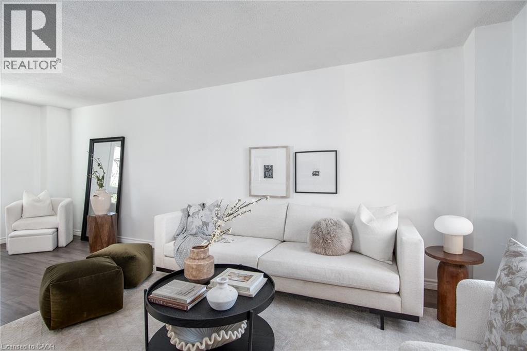397 Keats Way Unit# 4, Waterloo, Ontario  N2L 5S7 - Photo 5 - 40827792